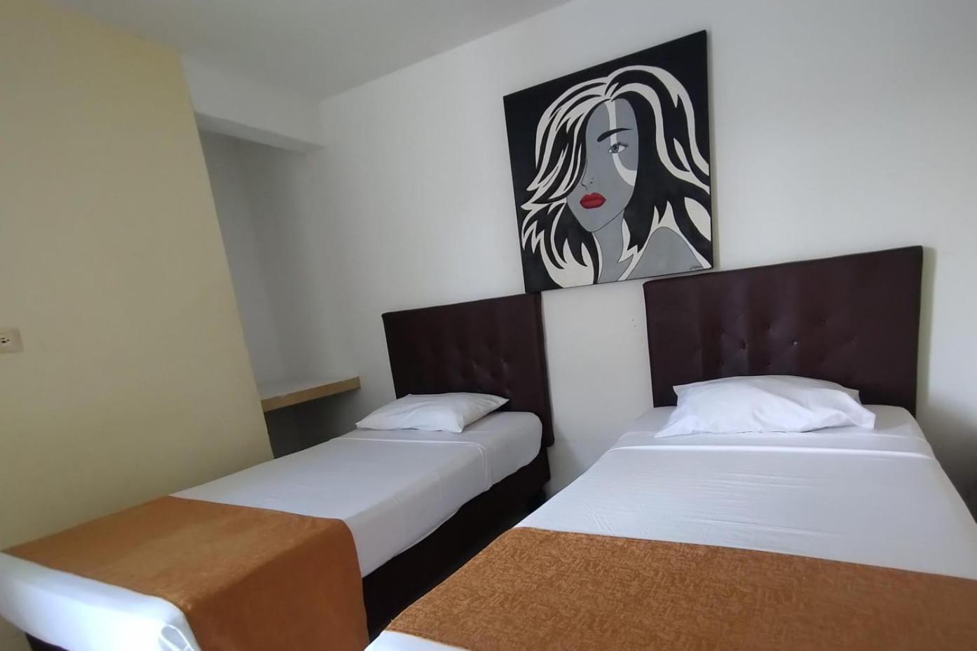 Hotel Parque Del Perro Cali Exteriör bild