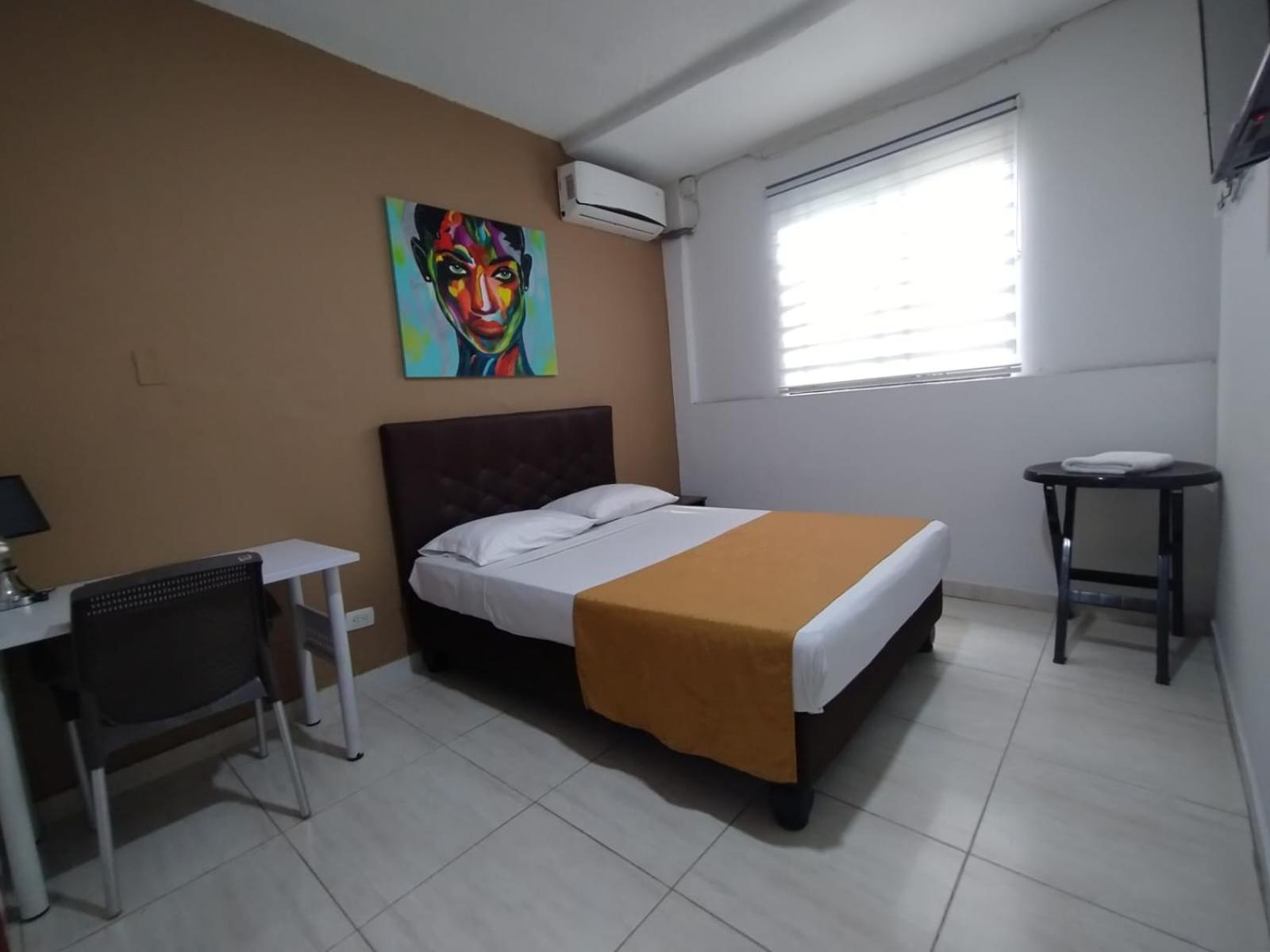 Hotel Parque Del Perro Cali Exteriör bild